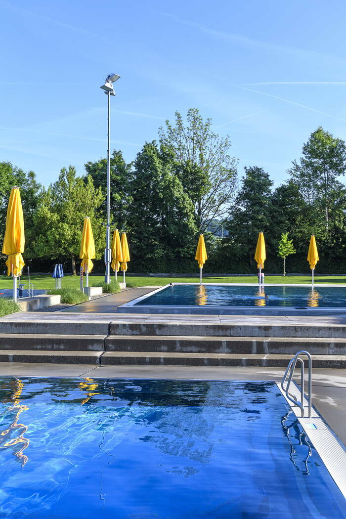 schwimmbad-laettich_pools.jpg